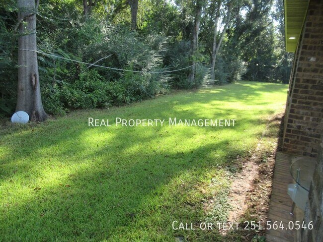 Building Photo - 8096 Colleton Dr N