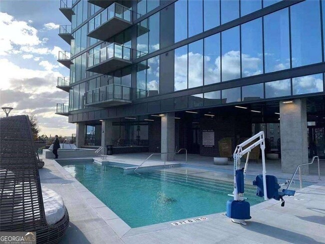 Building Photo - 788 West Marietta St NW