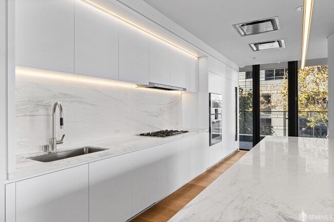 Building Photo - 1 Steuart Ln