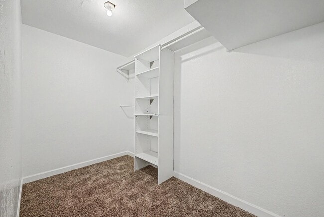 Building Photo - 3519 W Orchid Ln