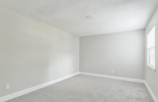 Building Photo - 2119 Woodstream Dr