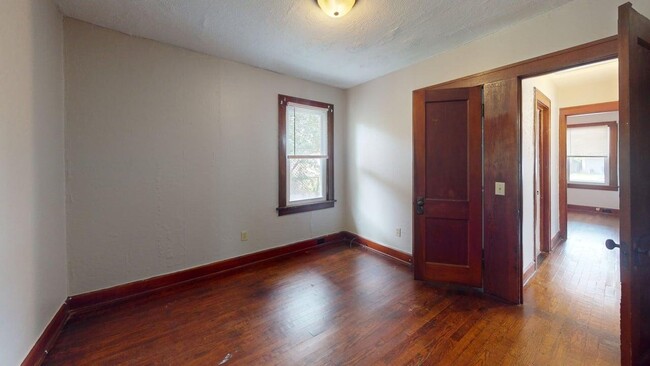 Building Photo - 1377 Nichols Ave
