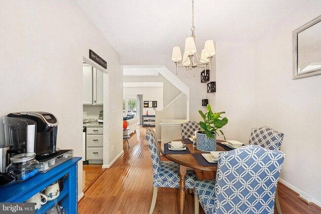 Building Photo - 2610 Grayton Ln