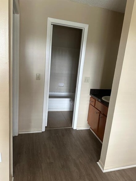 Building Photo - 4481 W McNab Rd