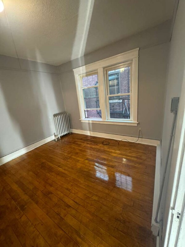 Building Photo - 11 Conway St