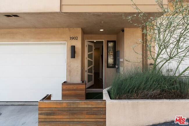 Building Photo - 1902 Liberty Ct