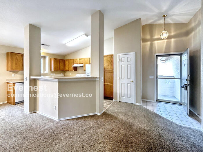 Building Photo - 3732 Riviera Grove