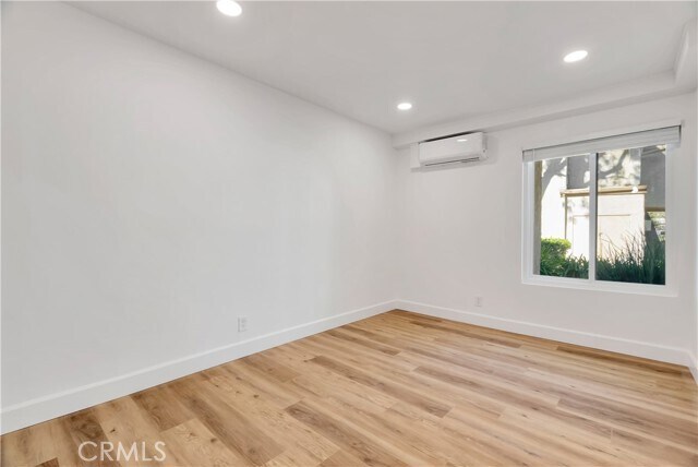 Building Photo - 28947 E Thousand Oaks Blvd