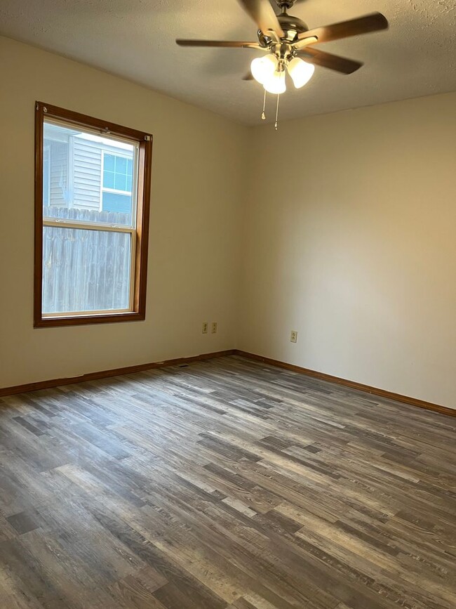 Building Photo - 1607 N Grant Ave