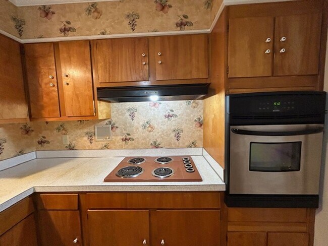 Building Photo - 5205 Nelbrook Dr