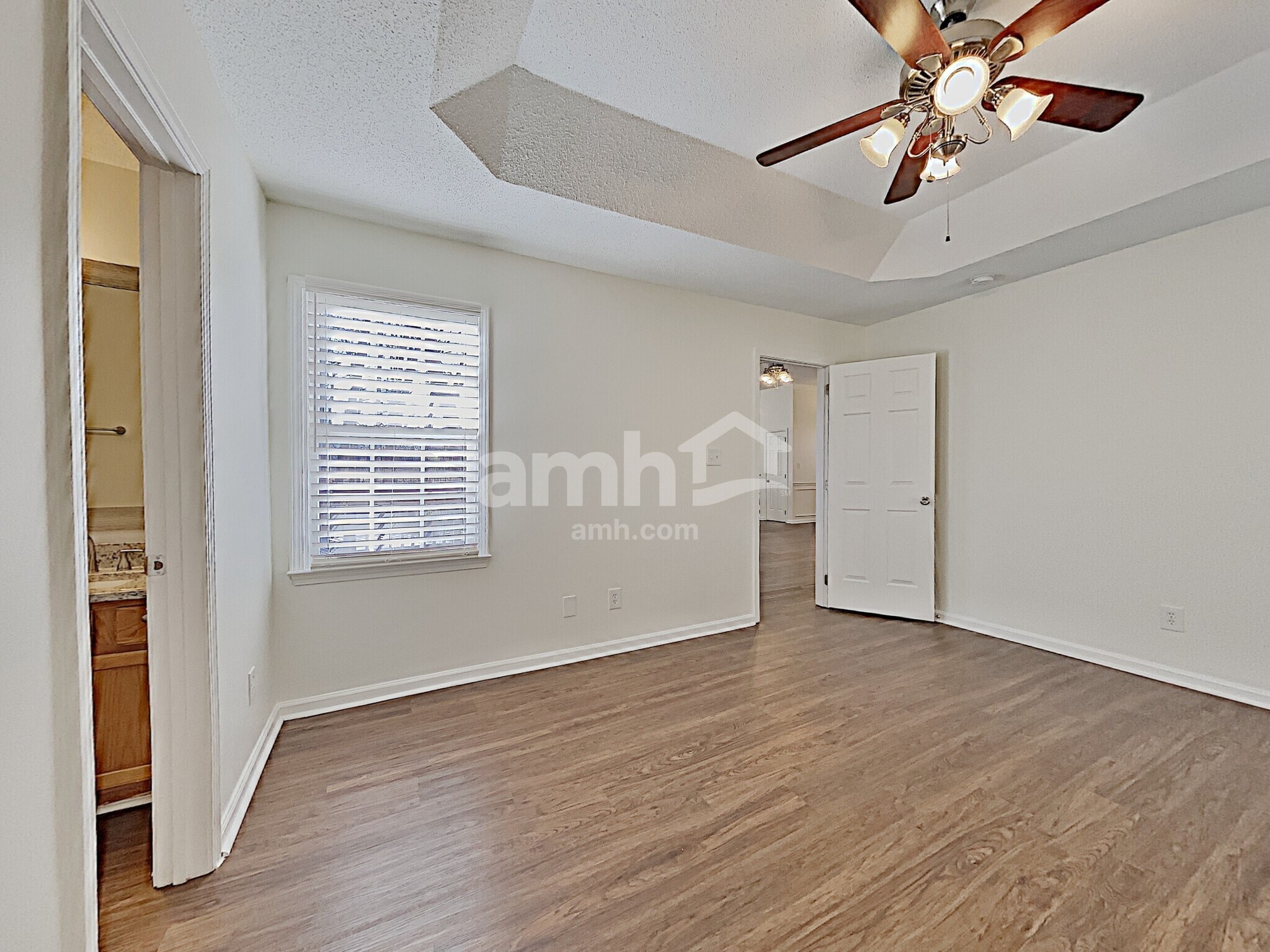 Building Photo - 4125 Medford Dr NW