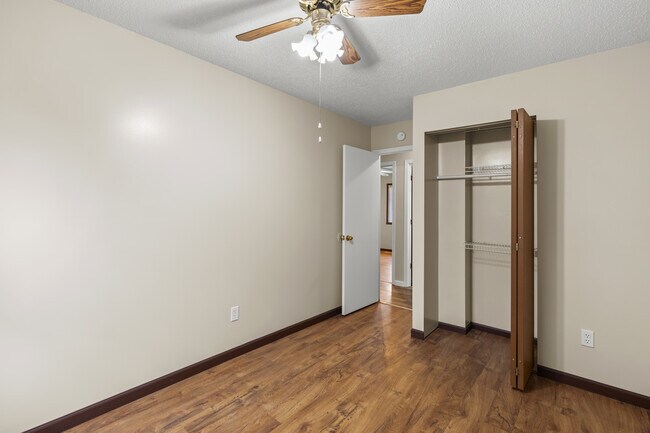 Building Photo - 1309 Trading Post Ln