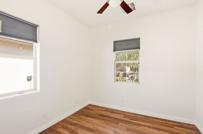Building Photo - Encanterra Golf Community