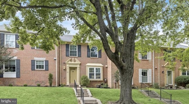 Building Photo - 24 Ballyhaunis Ct