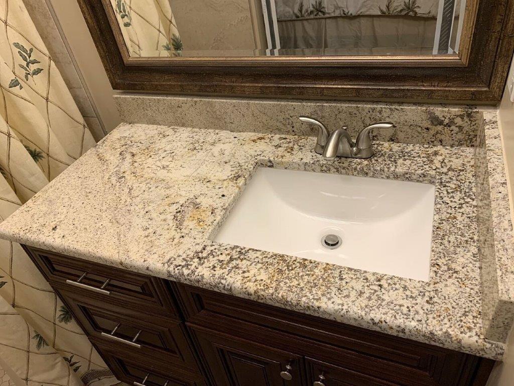 Bathroom - 2612 Grassy Point Dr
