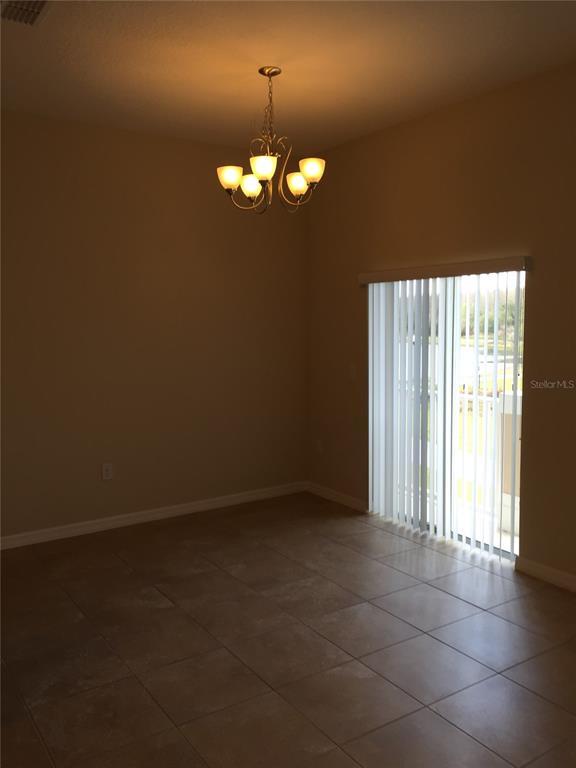Building Photo - 10716 Dawson Lily Way