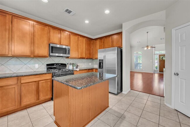 Building Photo - 8609 Rock Pigeon Dr