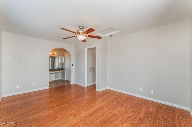 Building Photo - 2200 S Fort Apache Rd