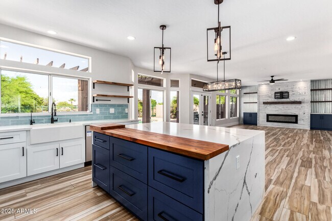 Building Photo - 1874 W San Angelo St