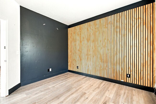 Building Photo - Beautiful Townhome in American Fork!