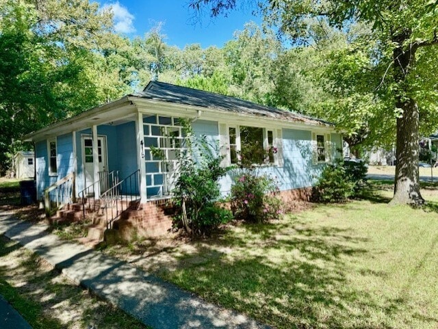 Building Photo - 415 Hugo St