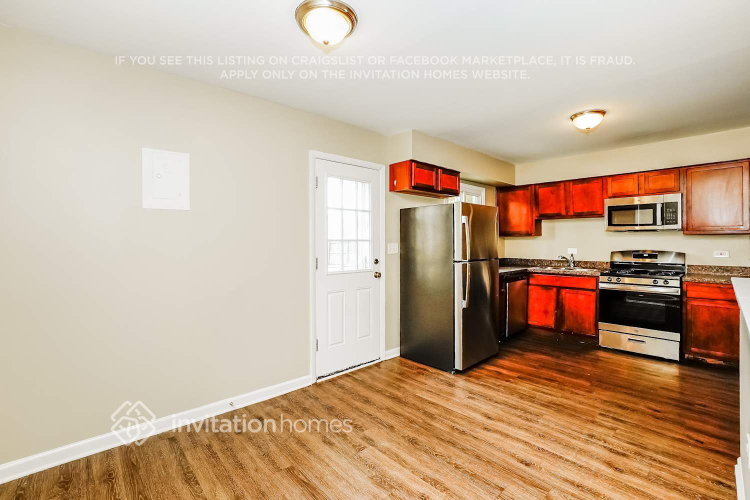Building Photo - 280 Mohave St