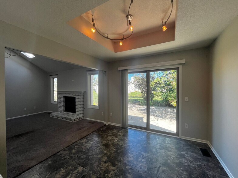 Building Photo - 10628 Yorktowne Pl