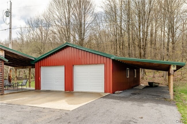 Building Photo - 6082 Reservoir Rd