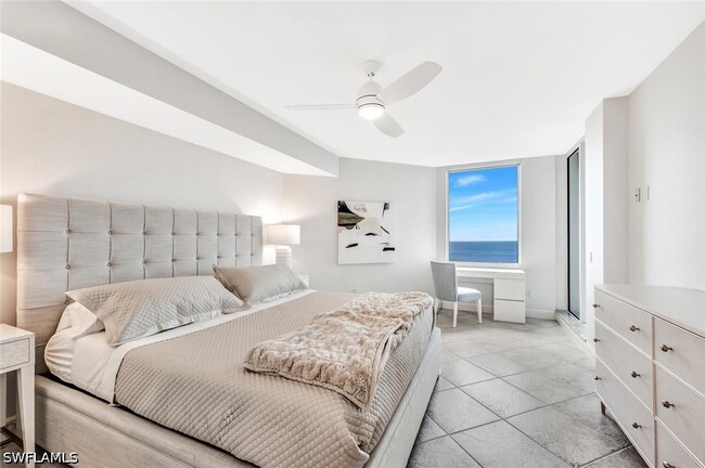 Building Photo - 7225 Pelican Bay Blvd