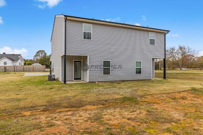 Building Photo - 4056 Parris Bridge Rd