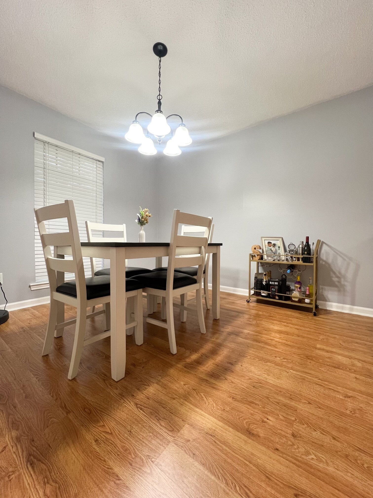 Building Photo - 200 Turtle Creek Dr