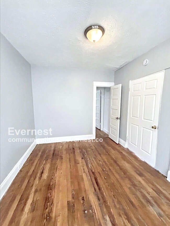 Building Photo - 2781 E 118th St