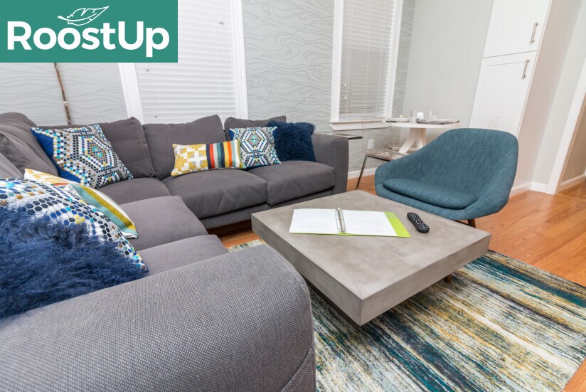 Building Photo - Furnished Bedroom with Private Bath in East Boston