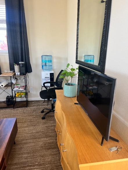 Building Photo - 1543 High Point Ct