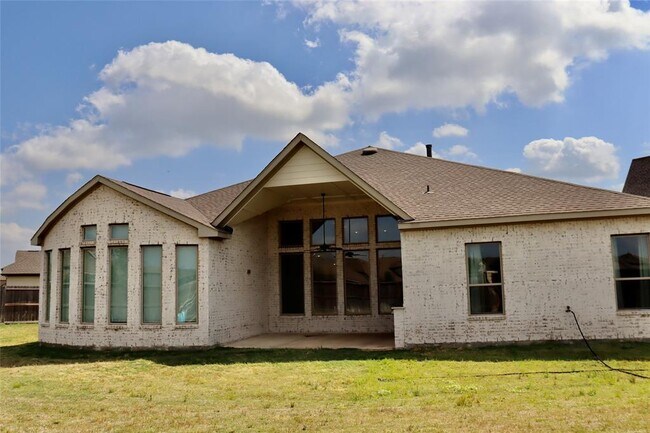 Building Photo - 18135 Bachman Br Dr