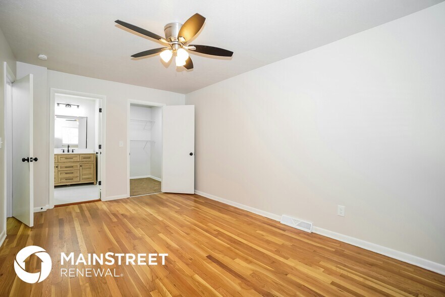 Building Photo - 3391 Compton Dr