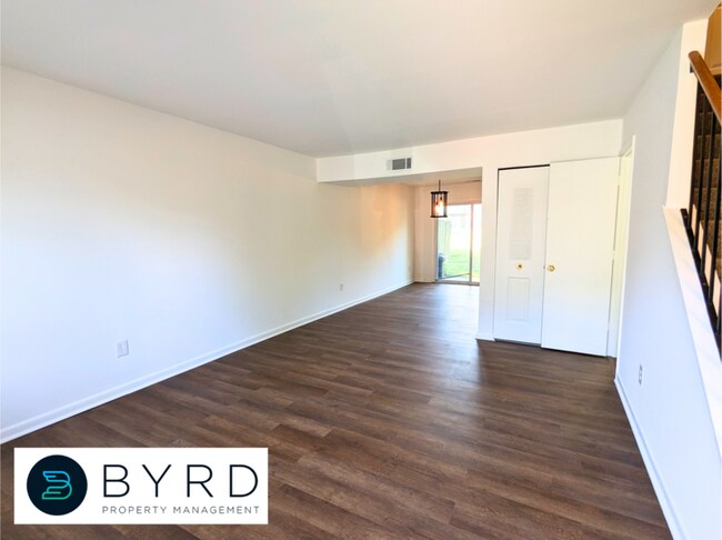Building Photo - 1506 Stowmarket Ct