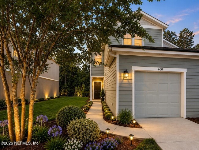Building Photo - 650 Servia Dr