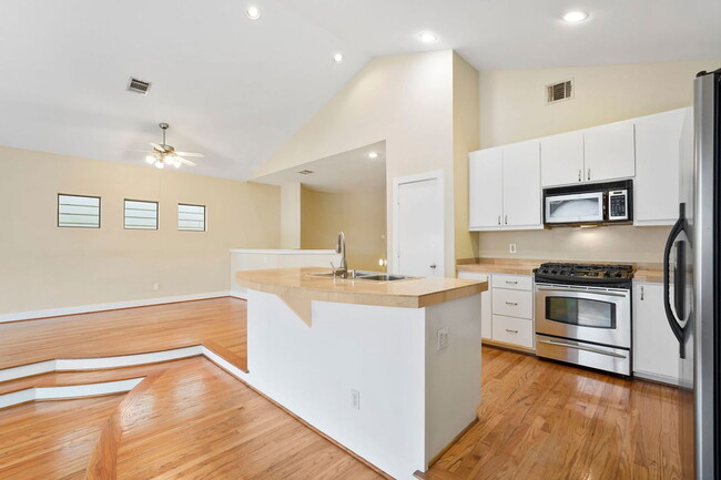 Building Photo - 3576 Link Valley Dr.