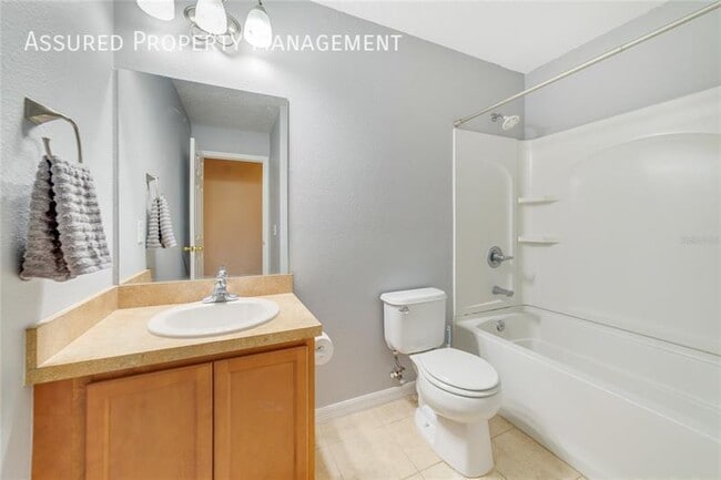 Building Photo - 3087 Seaview Castle Dr