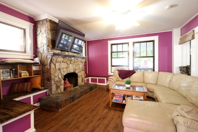 Building Photo - 244 E Nittany Ave