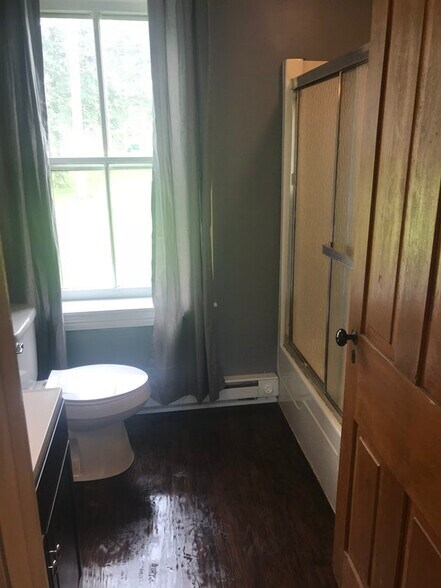 Building Photo - 1353 Irish Creek Rd