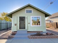 Building Photo - 1 Bedroom Home Available Near Colorado Ave...