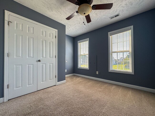 Building Photo - 51 Jubilee Ct