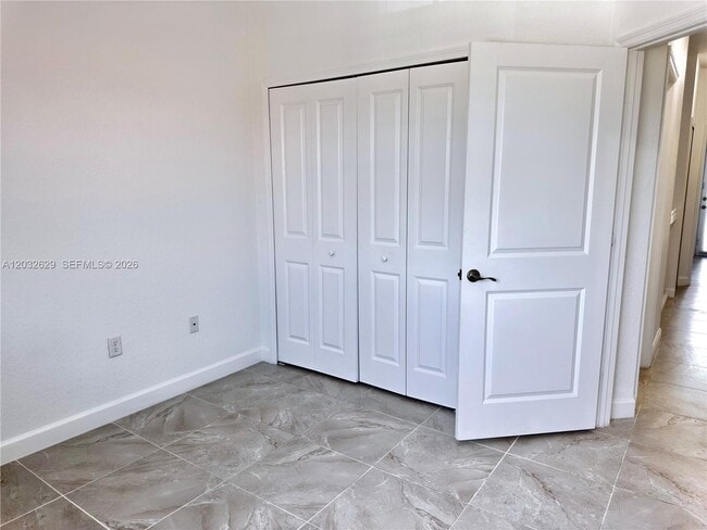 Building Photo - 7905 SW 120th Ave