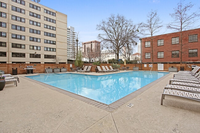 Building Photo - 878 Peachtree St NE
