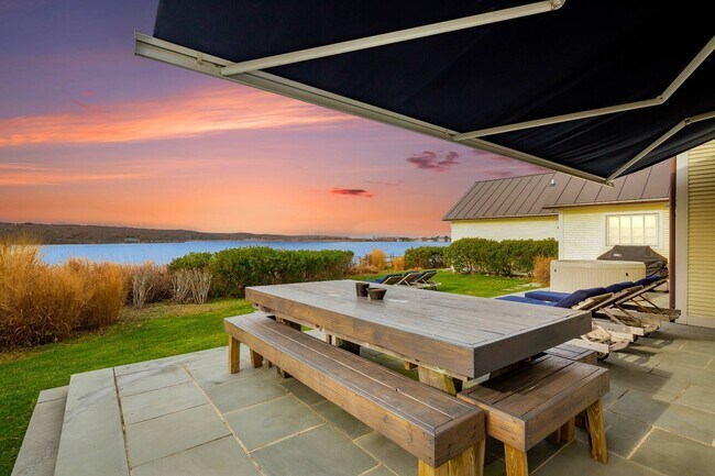 Building Photo - 131 S Edgemere St