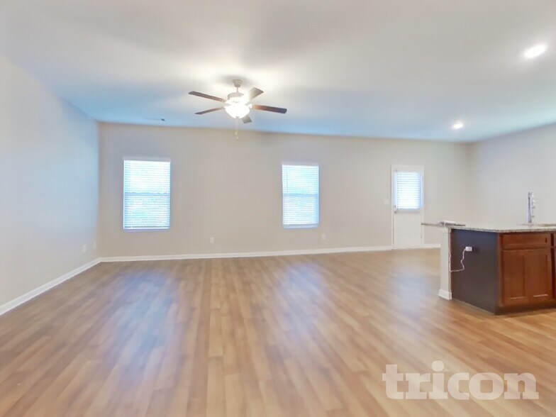 Building Photo - 3530 Ridge Hill Pkwy