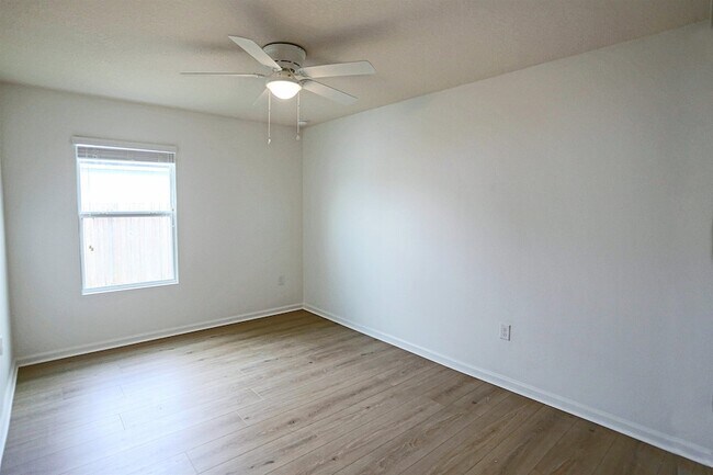 Building Photo - 56 Green Palm Ct