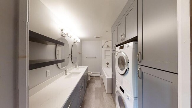 Building Photo - 1261 Island Dr